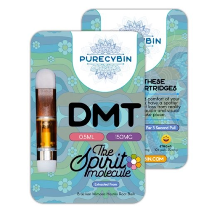 Analytical-grade DMT crystalline solid in a laboratory setting, supplied by Pharma Research .eu